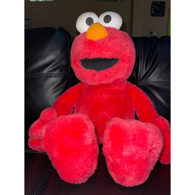 Boneka Elmo Mattel Fisher Price 67cm