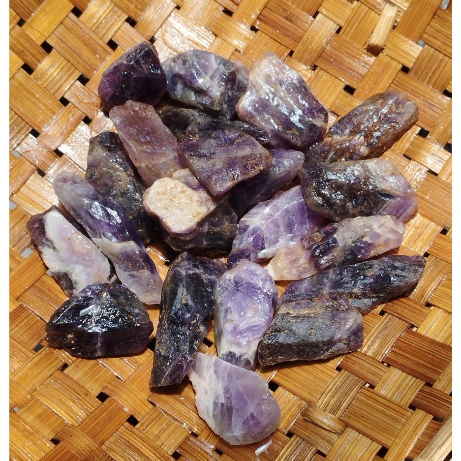 Bongkahan Kecil Kristal Amethyst - Kecubung Ungu