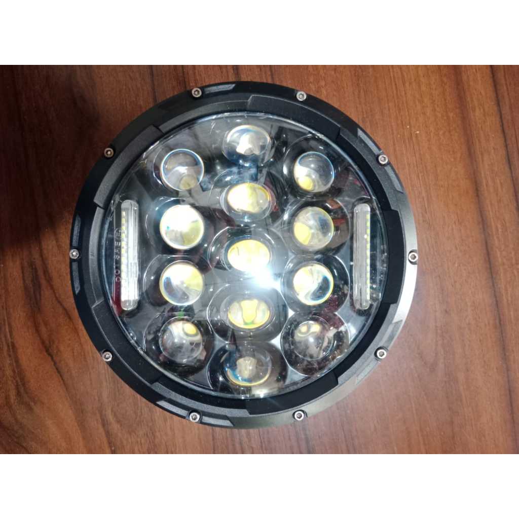 Lampu Depan Model Daymaker Universal Untuk Semua Motor Naked / Sport Seperti Vixion, MT15, MT25, CB,