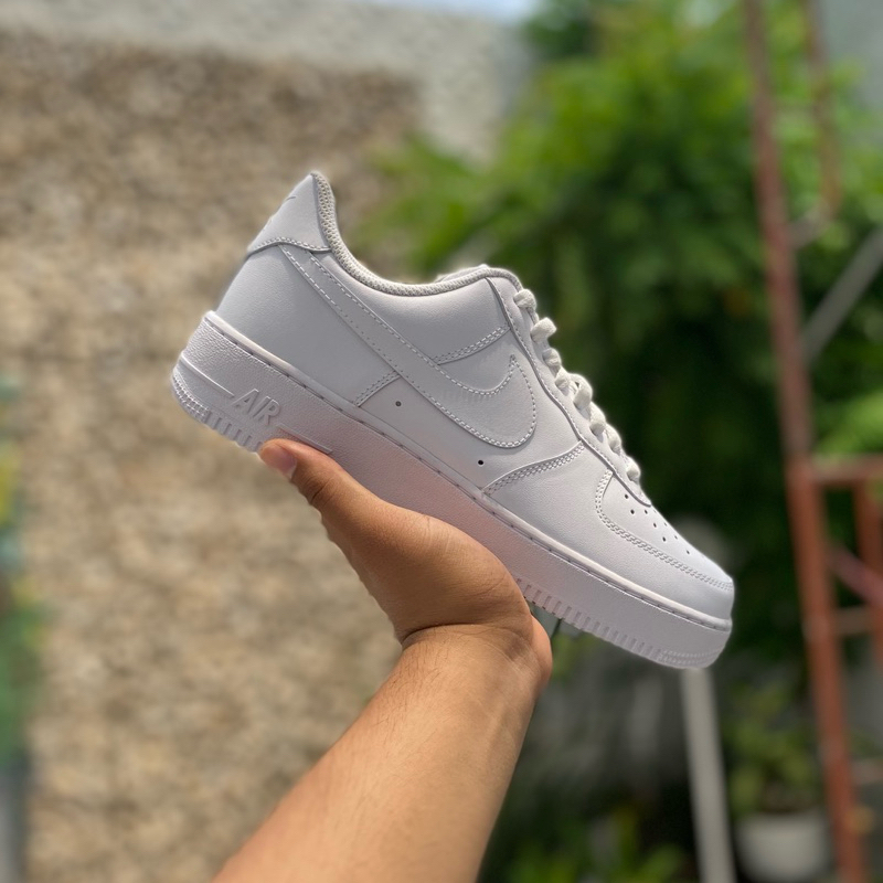 air force 1 triple white