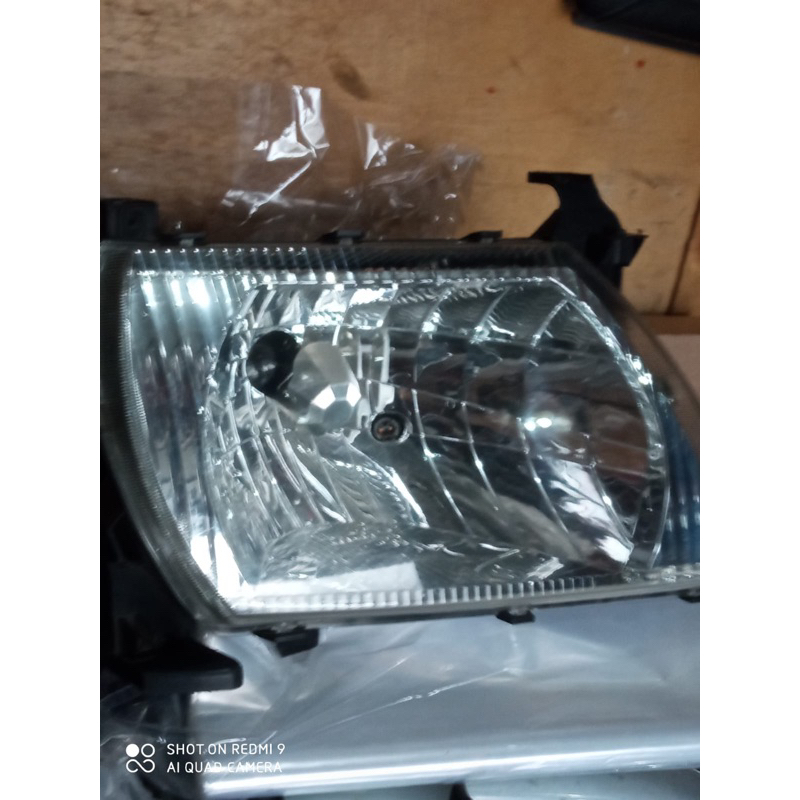 Lampu depan kijang lgx sebelah kanan original