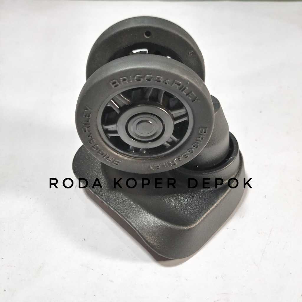 Dudukan Roda Doubleban BriggsRiley, Hitam