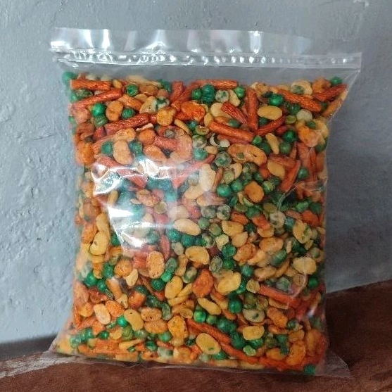 

KACANG CAMPUR | Isi 500 Gr | Snack Viral Aceh