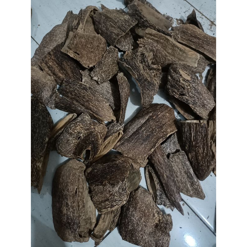 KAYU GAHARU AQUARIALIA TIPIS AB SUPER