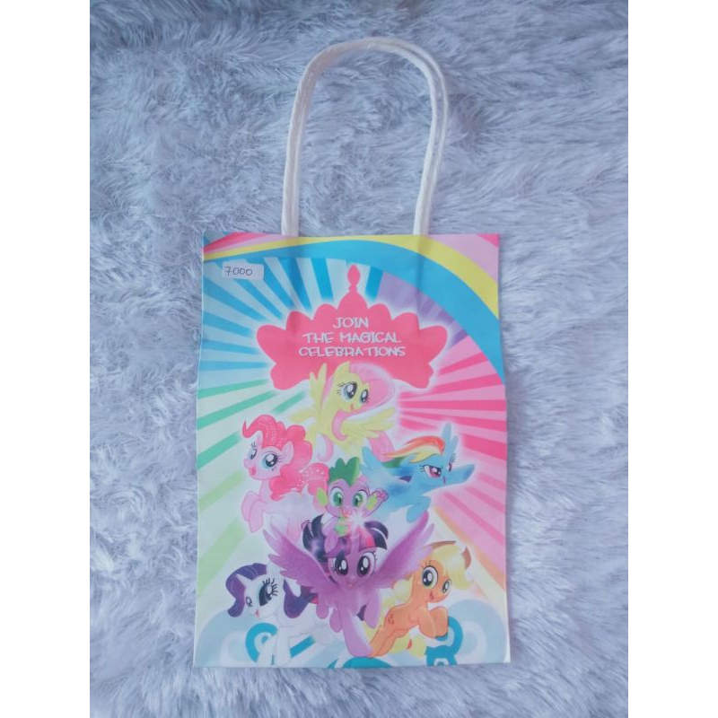 

paperbag small 20*15 cm