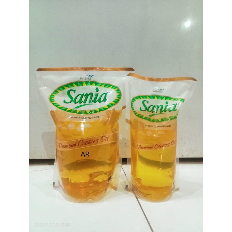 

Minyak Goreng Sania 2L / 1L