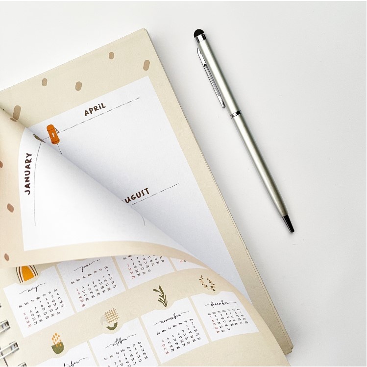 

Planner Book 2025 2026 / Agenda / Notebook / Journal / General Planner / Weekly / Daily / Monthly / Book - Pentakillerzhop