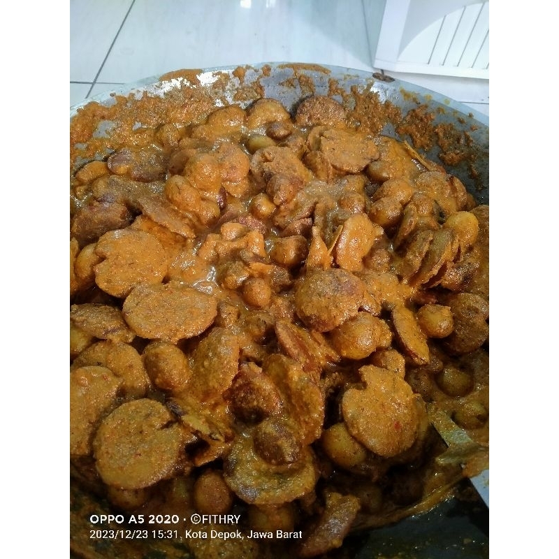 

jengkol Kalio bisa Frozen (gulai pekat sebelum rendang basah)