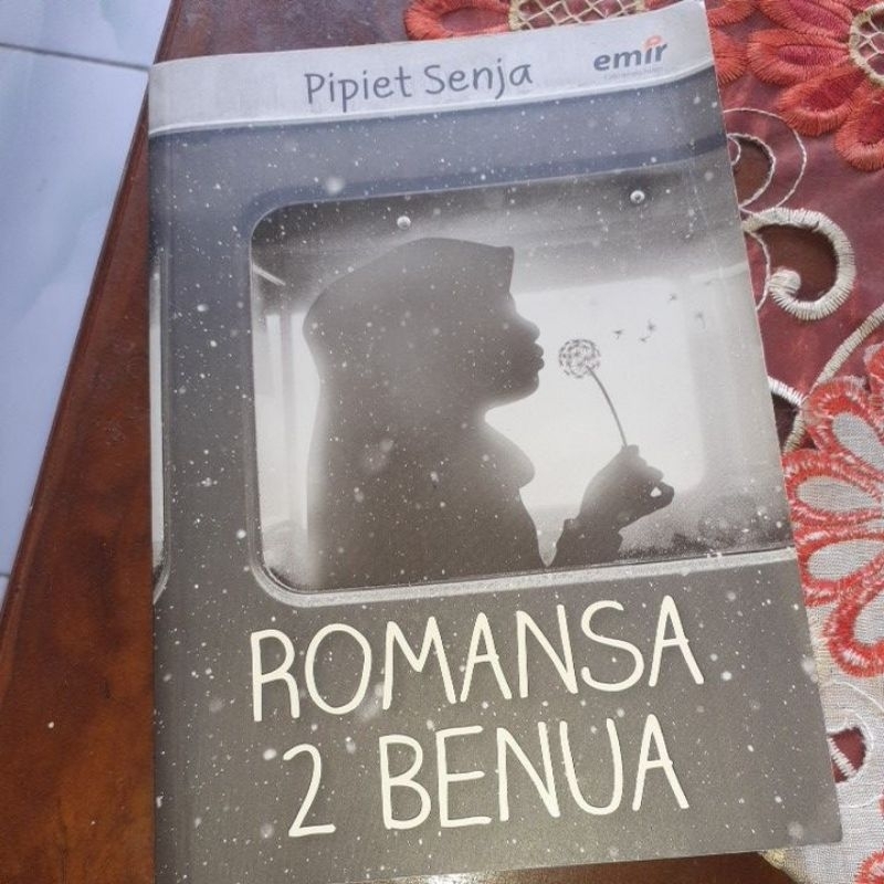 

ready novel terlaris "ROMANSA 2 BENUA