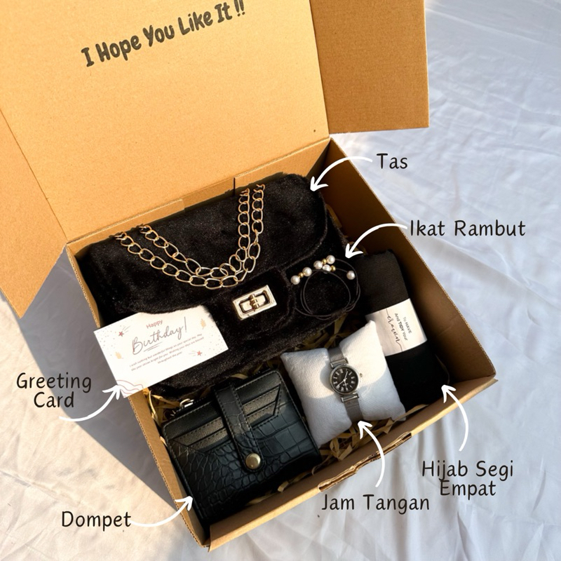 

[A8888]HAMPERS GIFT BOX TAMARA BAG KADO ULANG TAHUN/KADO ANNIVERSARY/KADO VALENTINE/KADO BESTIE/KADO PACAR/KADO IBU/KADO AYANG/KADO WISUDA/KADO WEDDING/KADO PERNIKAHAN/KADO ISTRI/KADO GURU