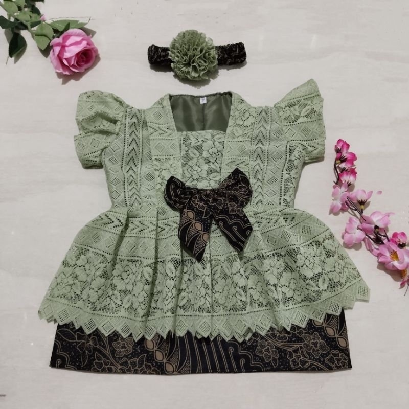 REAL PICT KEBAYA BAYI / KEBAYA ANAK PEREMPUAN / SETELAN KEBAYA ANAK WARNA SAGE GREEN HIJAU SAGE