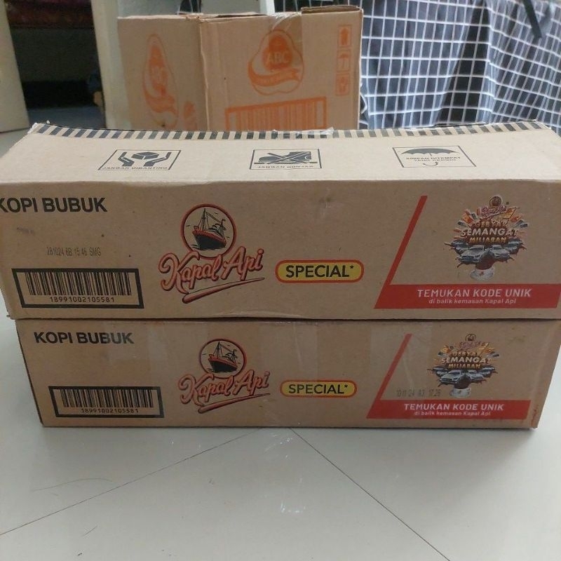 

Kopi Kapal api mini 1 Dus ini 20 renteng.