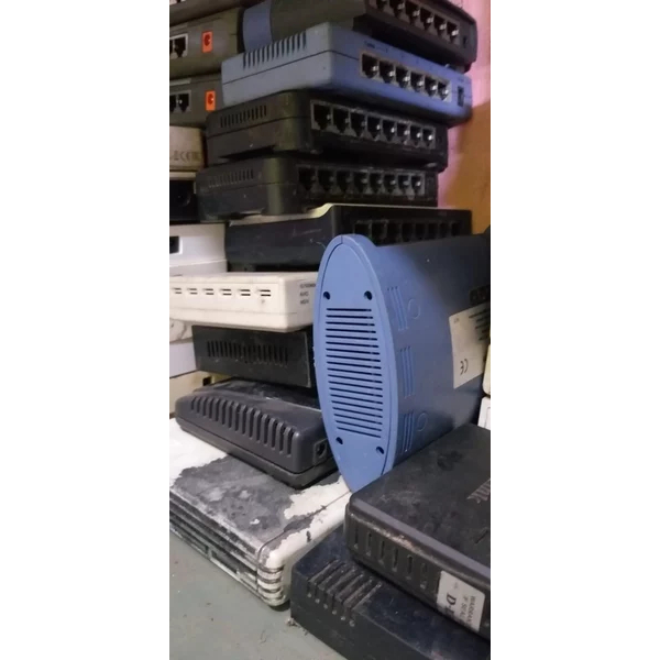 Switch 8 port switch hub 8 port versi campur