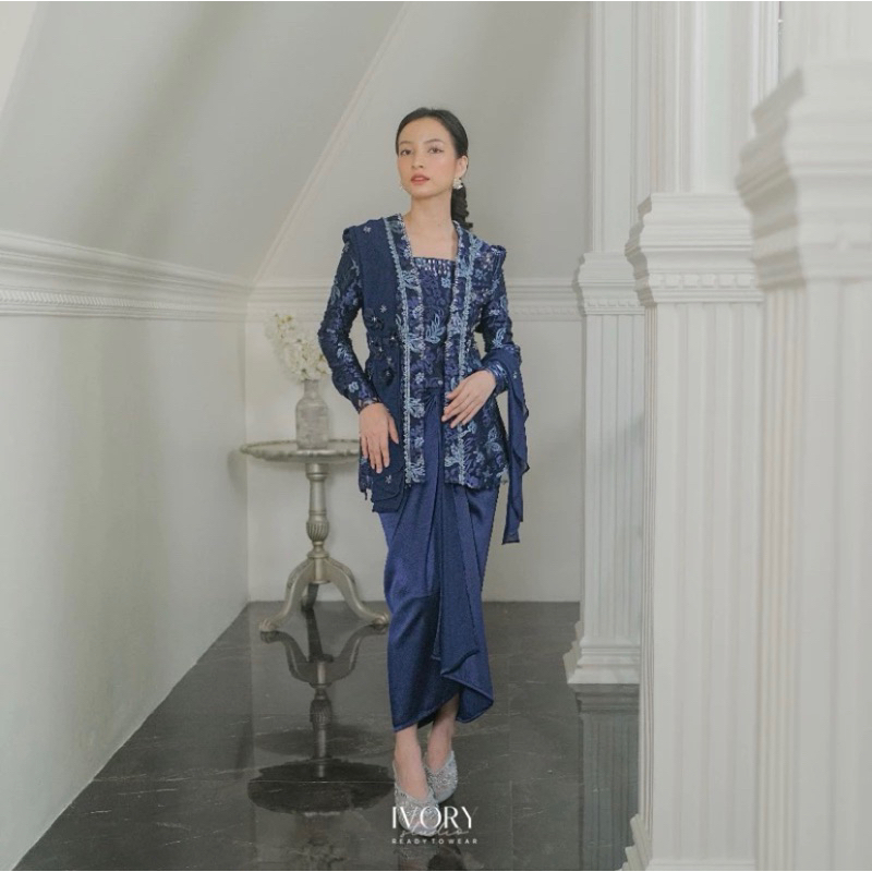 (SEWA KEBAYA) IVORY STUDIO RTW KEBAYA KUTUBARU FLORAL FULL SET (KEBAYA KONDANGAN / MODERN / LAMARAN 