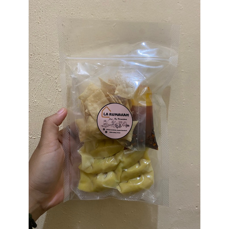 

Pangsit Dower Isi Ayam