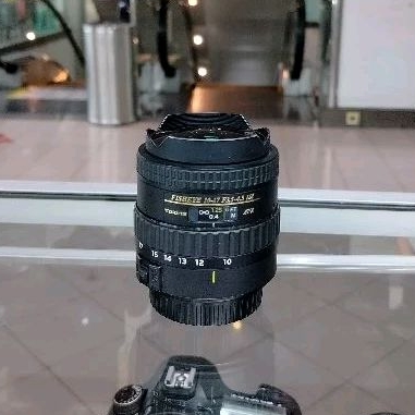 Tokina 10-17mm nikon / lensa wide