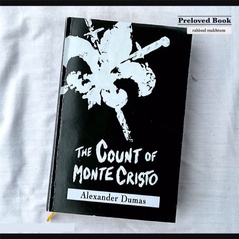 <BOOKED> Preloved THE COUNT OF MONTE CRISTO (English) Alexander Dumas International Collectors Libra
