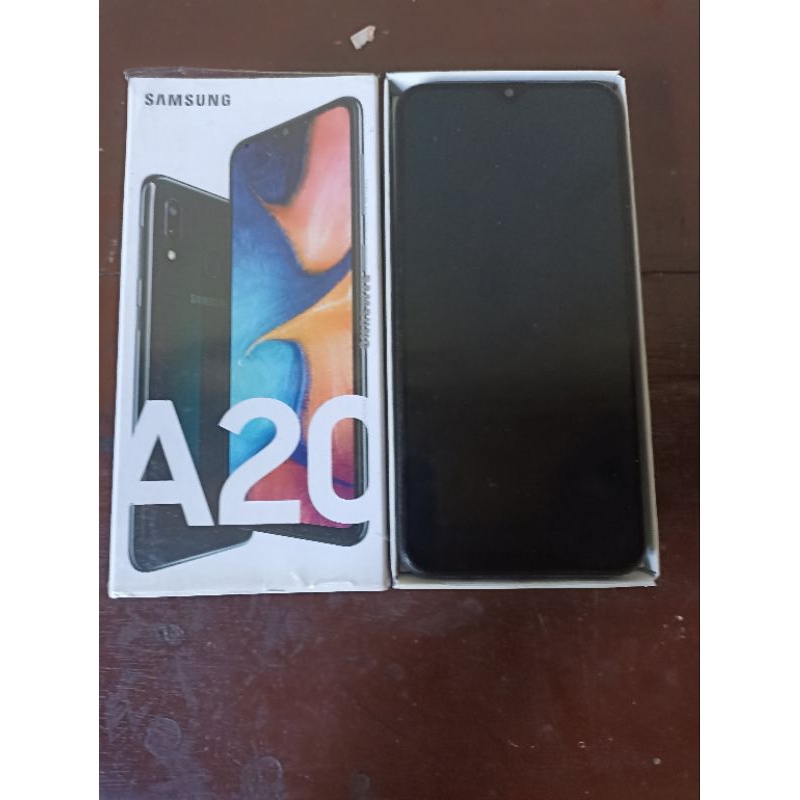Samsung A20 Matot