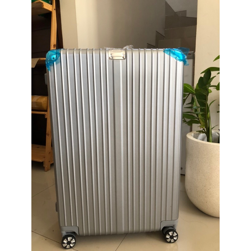 Koper sultan 28 inch jumbo size premium quality TSA lock non zipper