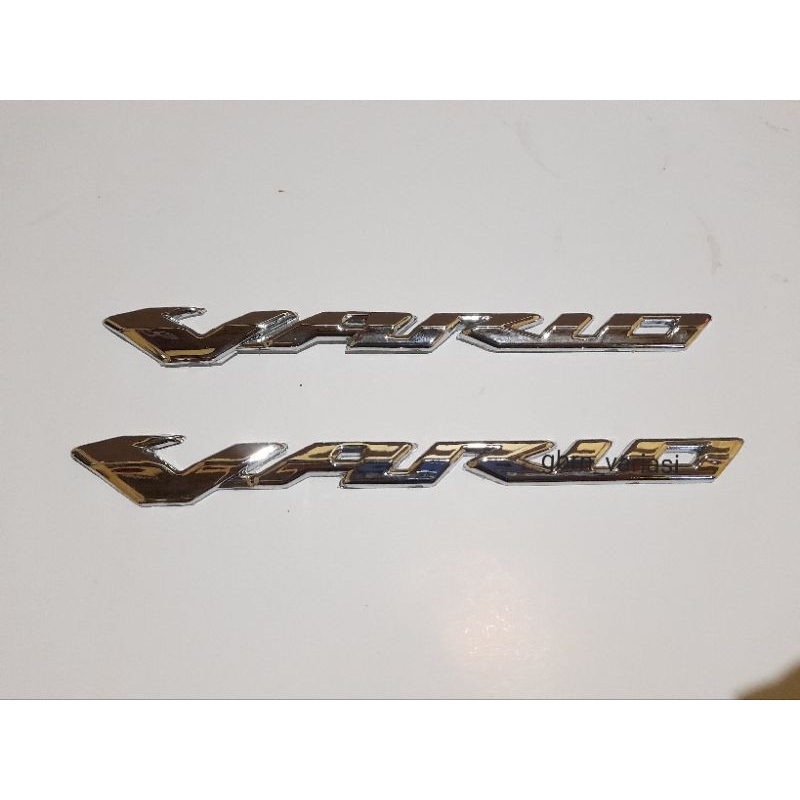 Logo emblem tulisan vario / emblem motor honda vario warna chroum