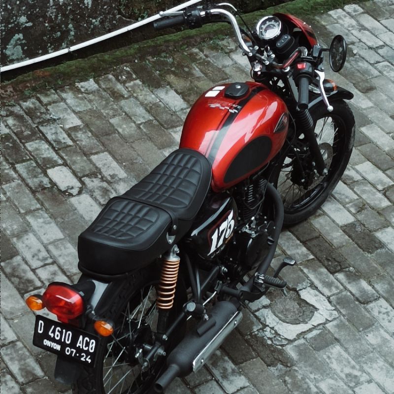 Jok Kawasaki W175 Custom British Style PNP