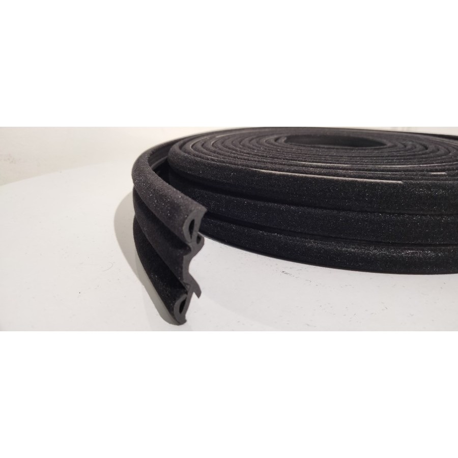 [Depan Kiri] Runcanel/Karet Jalur Kaca Mobil Daihatsu Charade G10 G11R Turbo