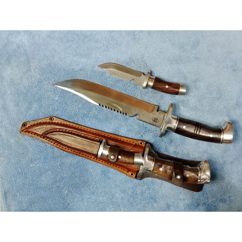 PISAU PAKET BERANAK MOTIF RAMBO