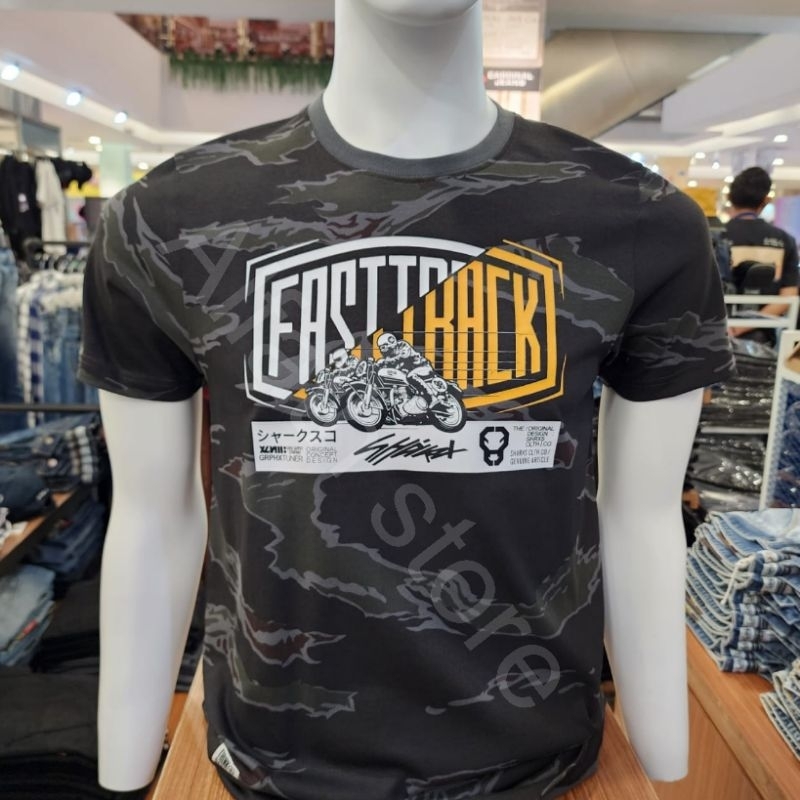 KAOS PRIA SHARKS ORIGINAL SGB1071192