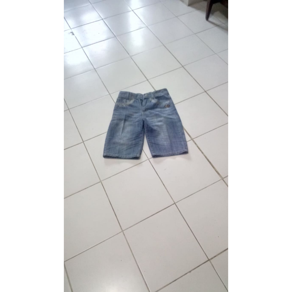 Celana Pendek Jeans Anak Anak Merek Energie Preloved