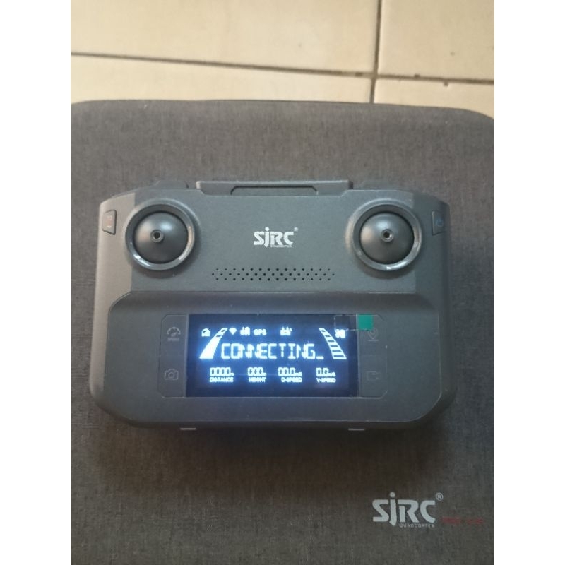 sjrc f22s,remot second.