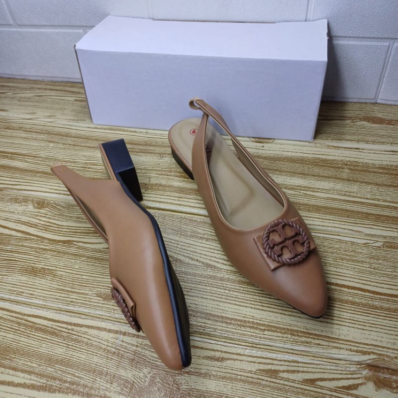 sepatu karet belakang wanita