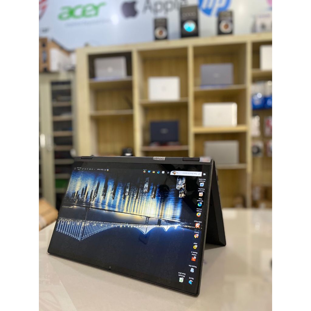 LENOVO IDEAPAD FLEX 5  AMD RYZEN 3 5300U WITH RADEON RAM 4 GB SSD 128GB