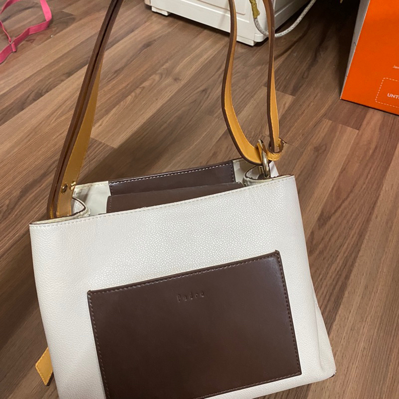 tas jinjing wanita pedro preloved original