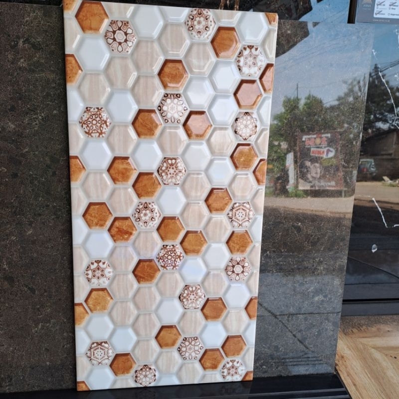 Keramik Dinding Hexagonal Mulia 30x60 KIMBERLY DECO BEIGE