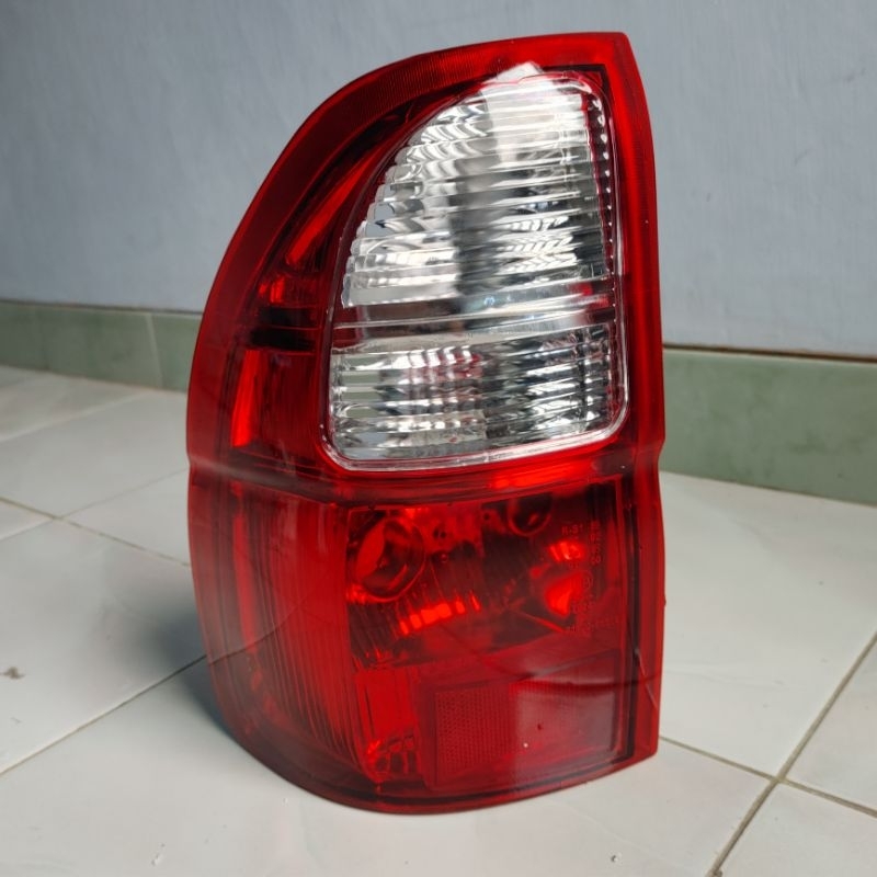 Stoplamp Isuzu Panther Kiri Saja Kapsul PNP Semua Panther Kapsul