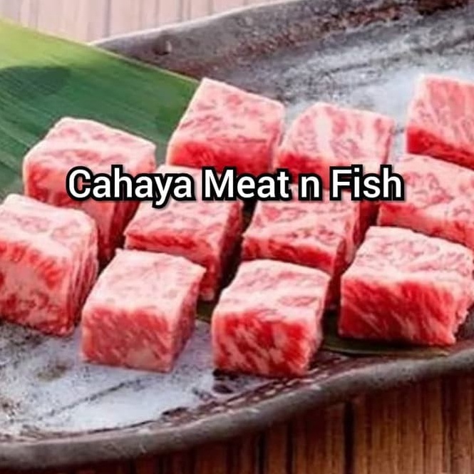 

JZRQ676 MEGA SALE SAIKORO WAGYU BEEF MELTIC CUBES STEAK 2cm x 2cm pack 25gr