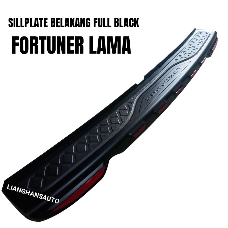 SILLPLATE BELAKANG TOYOTA FORTUNER LAMA WITH REFLECTOR KOMBINASI