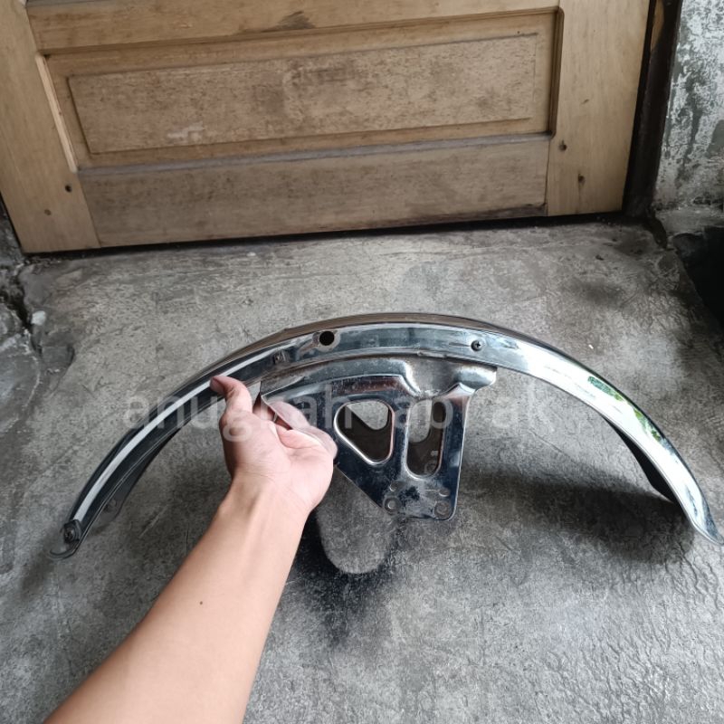 spakbor slebor depan honda win 100 besi chrome original copotan