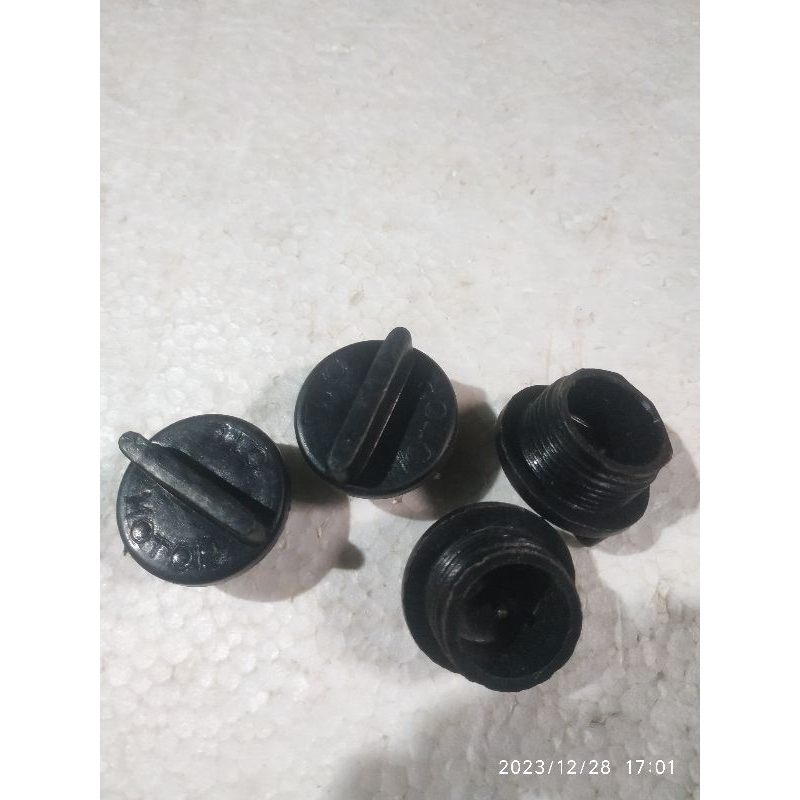 TUTUP TANGKI OLI SAMPING TABUNG OLI SAMPING YAMAHA DT100 DTX RS100 LS3