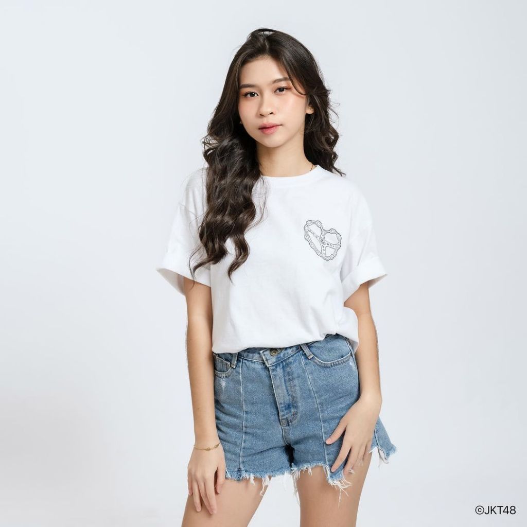 Kaos Oversize JKT48 Birtday T-Shirt Febriola Sinambela (Ola) | Unisex - Putih