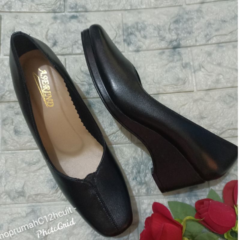 sepatu jalasenastri aserind dobel hak