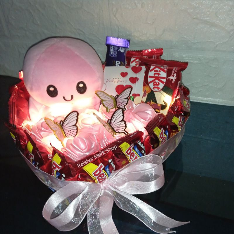 

Valentine Love Hampers - Tart Snack bentuk Love Gift Hadiah Kado Valentine, birthday, anniversary (bs custom)