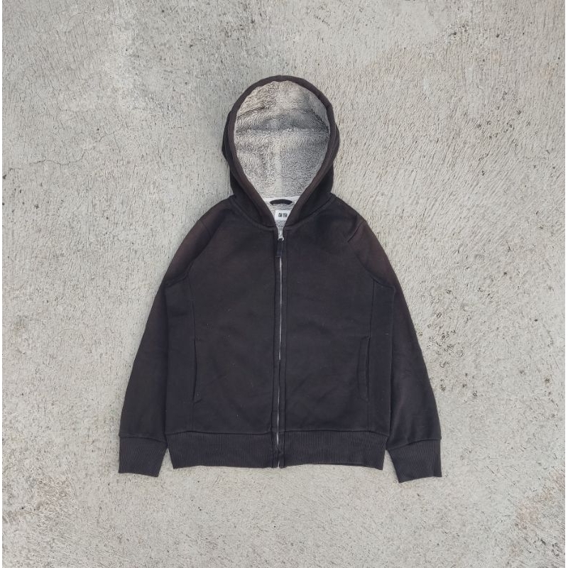 Hoodie Uniqlo Kids Sherpa Hitam (Zipper)
