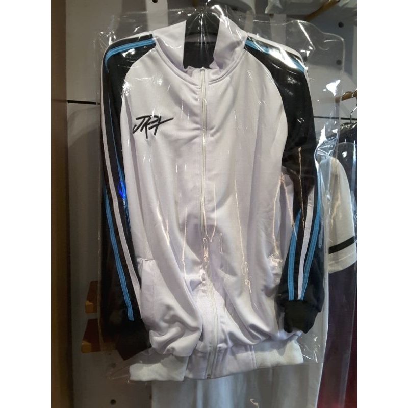 white jrx jacketresleting