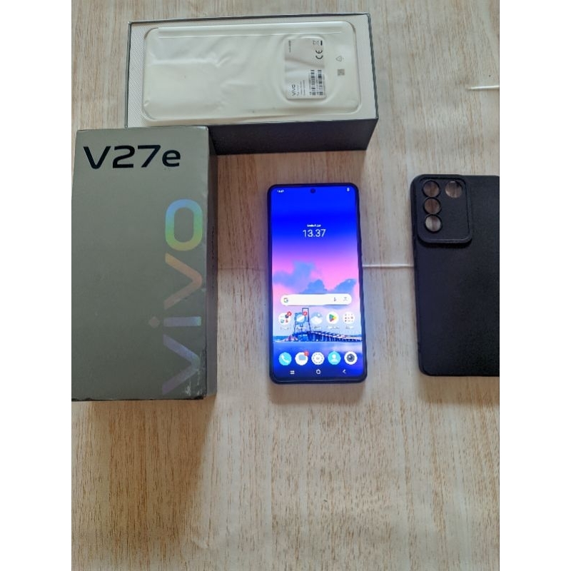 vivo V27e Ram 8/256 fullset (second)