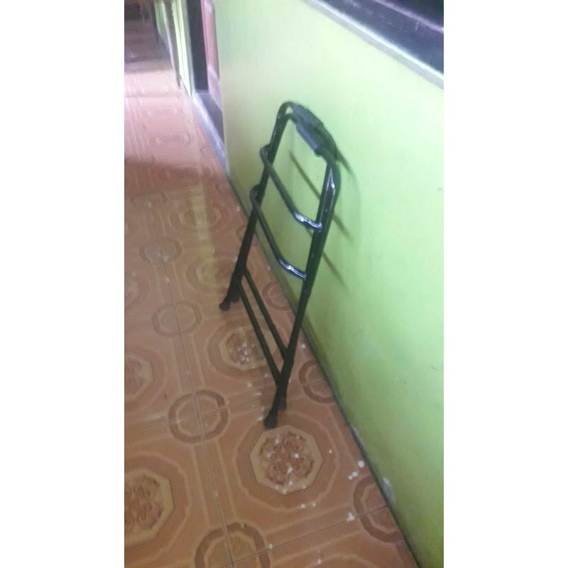 WALKER LOKAL LIPAT HITAM KAKI 4