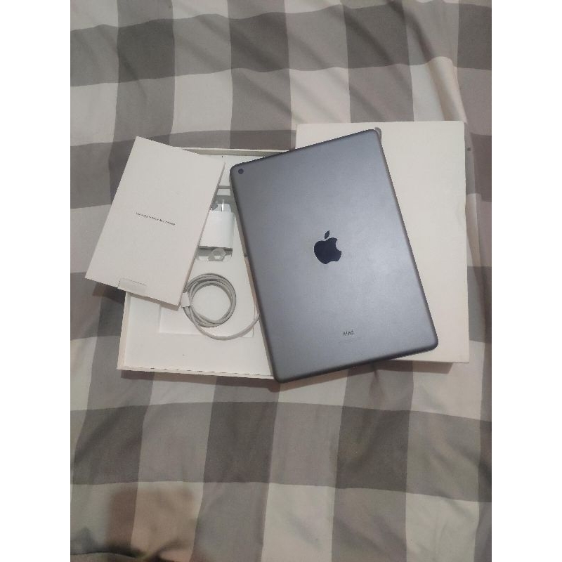 IPAD GEN 9 WIFI ONLY  (SECOND MULUS LIKE NEW)