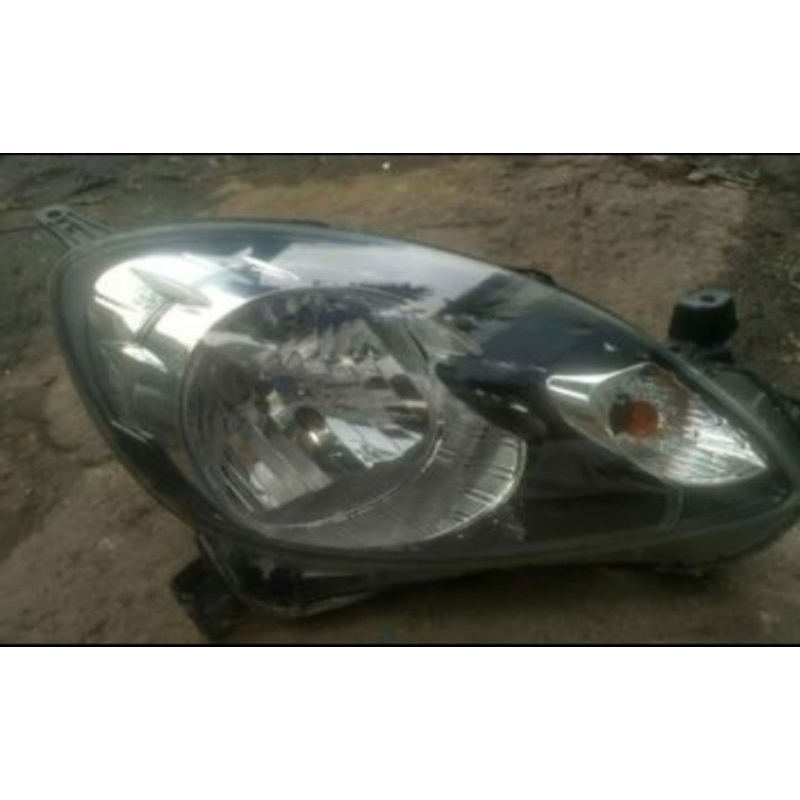 lampu depan mobilio/brio