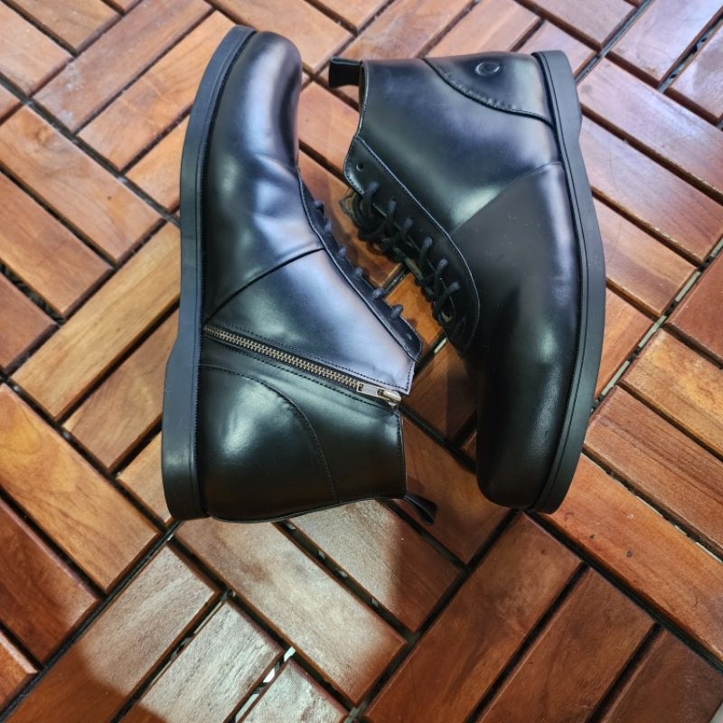 OTIV Rasmus SE Black - Sepatu Kulit Asli