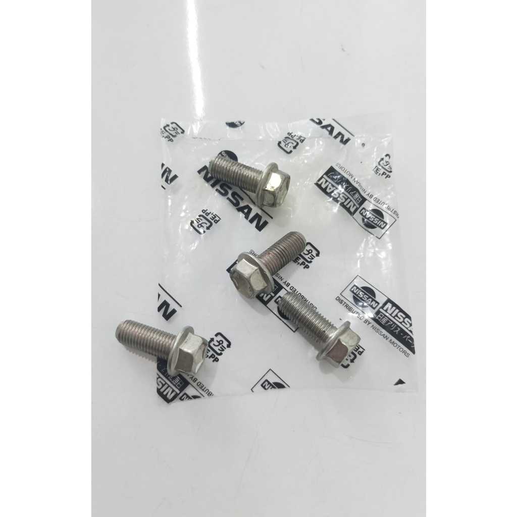 Baut Jok Nissan Terrano